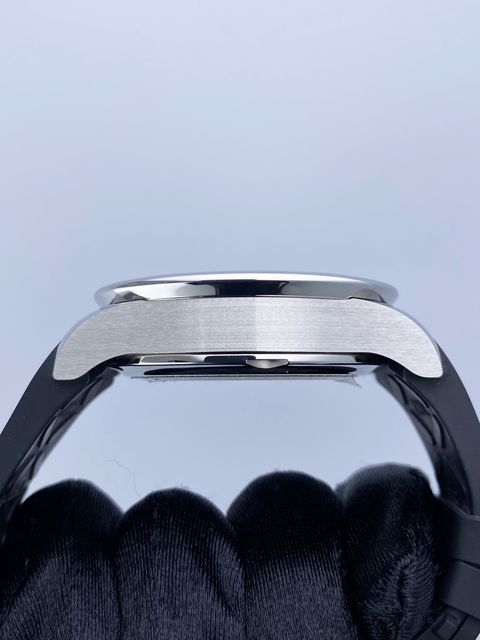 IWC Portugieser Yacht Club IW390204 Image 4